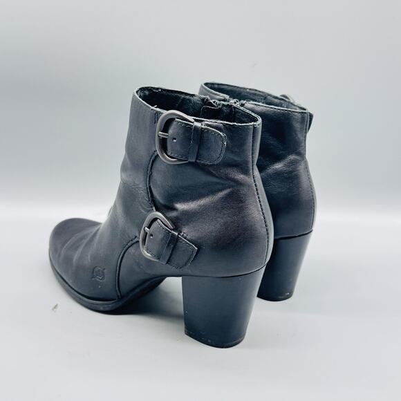 Born Boots Women 7.5 Black Leather Ankle Bootie Buckle Strap Side Zip Block Heel - Picture 6 of 12